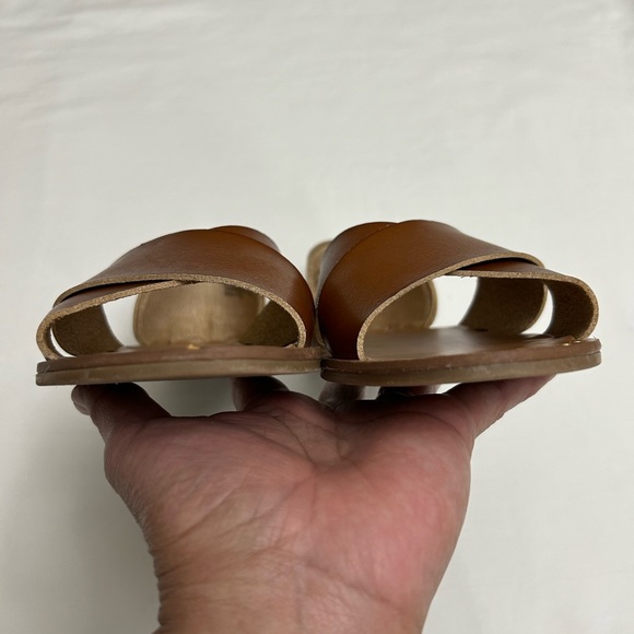 [Sz9]Universal Thread Sandals - Picture 4 of 7